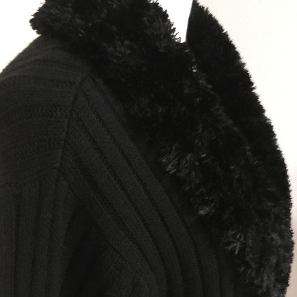 Cato, sweater cardigan, black, knitted Button up. Size 22-24W - Picture 4 of 15